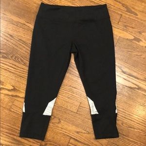 Zella Capri Leggings